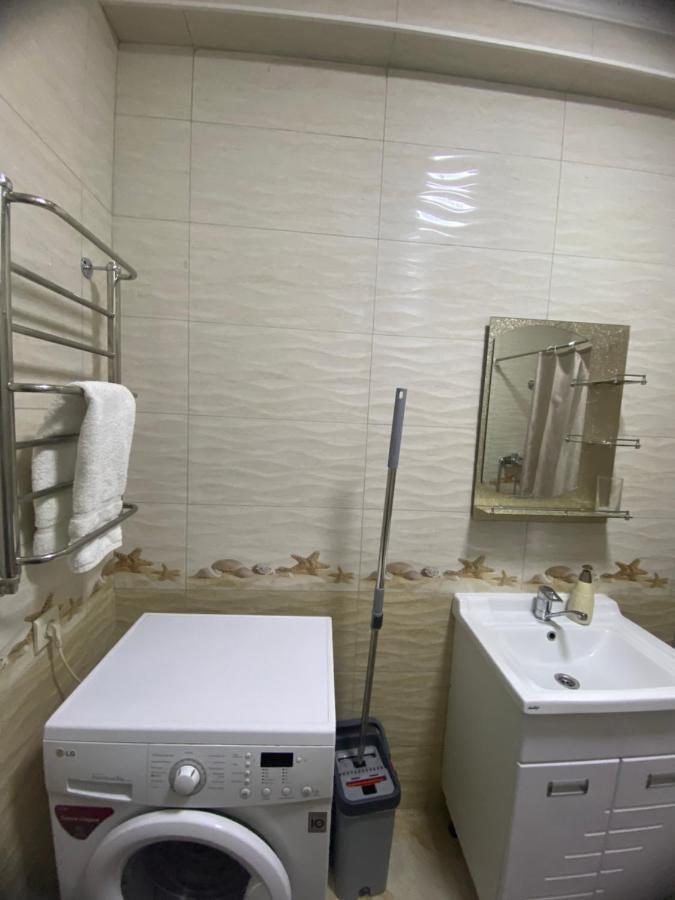 Atlantis Apartamento Bishkek Exterior foto