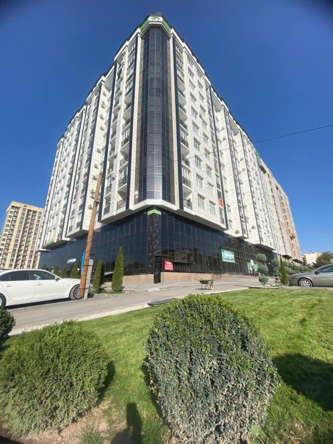 Atlantis Apartamento Bishkek Exterior foto